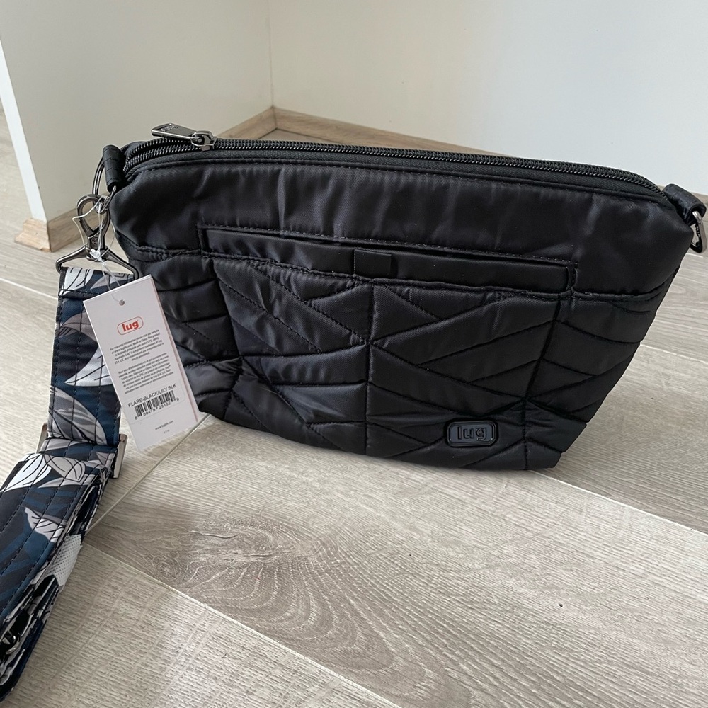 NWT Lug Flare in Black